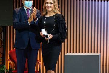 El Cabildo entrega sus honores y distinciones a 19 personas y entidades por su labor en favor de la sociedad grancanaria/TA.